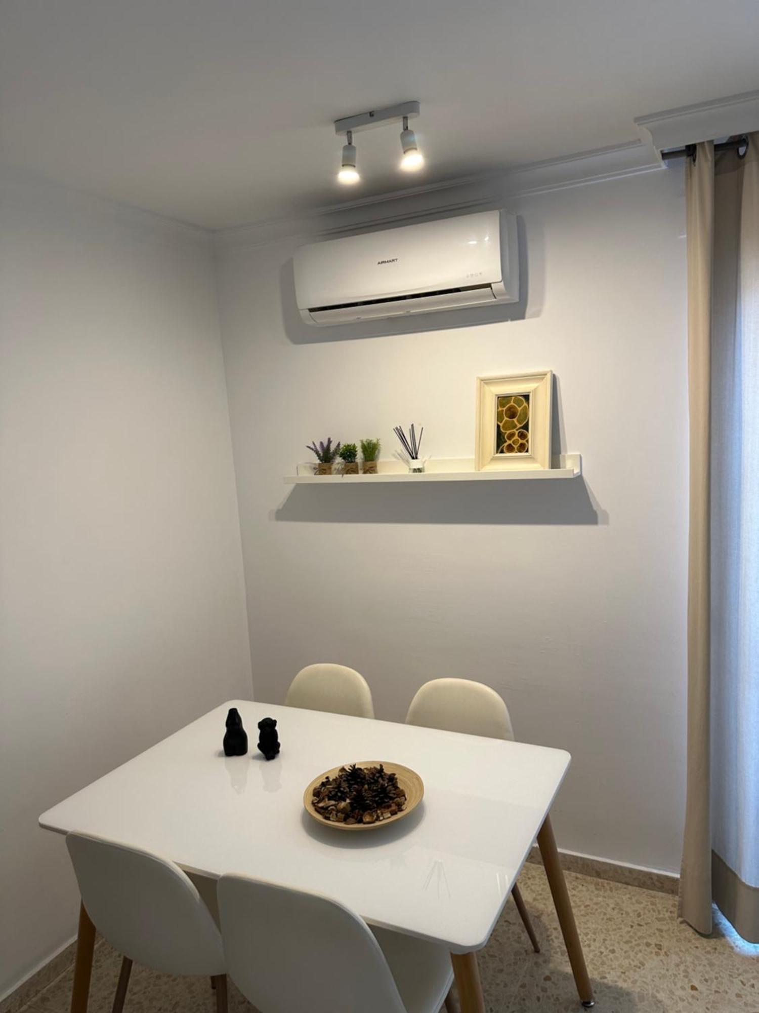 El Rincon De Apolo. Atico Con Aparcamiento Gratis. Apartment Malaga Luaran gambar